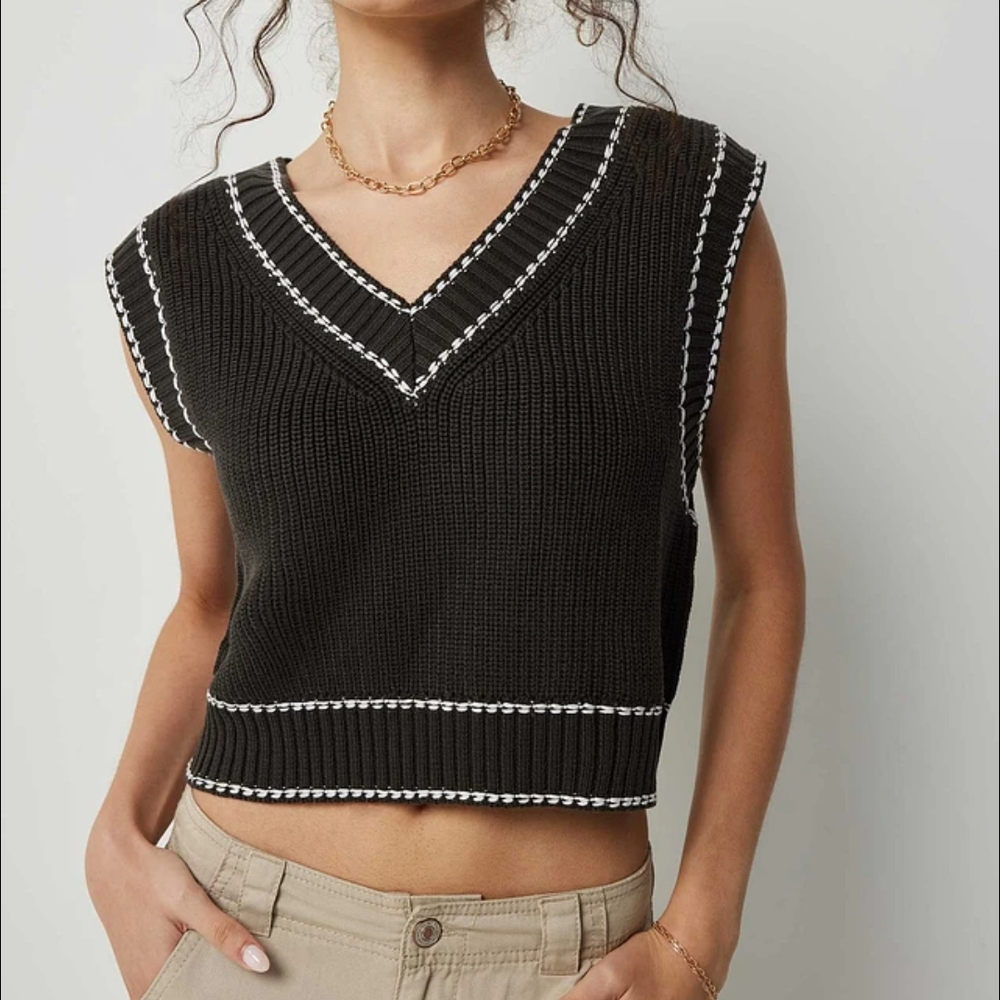 🐈‍⬛Ardene Contrast Stitch Charcoal Knit Vest Top XL BNWOT